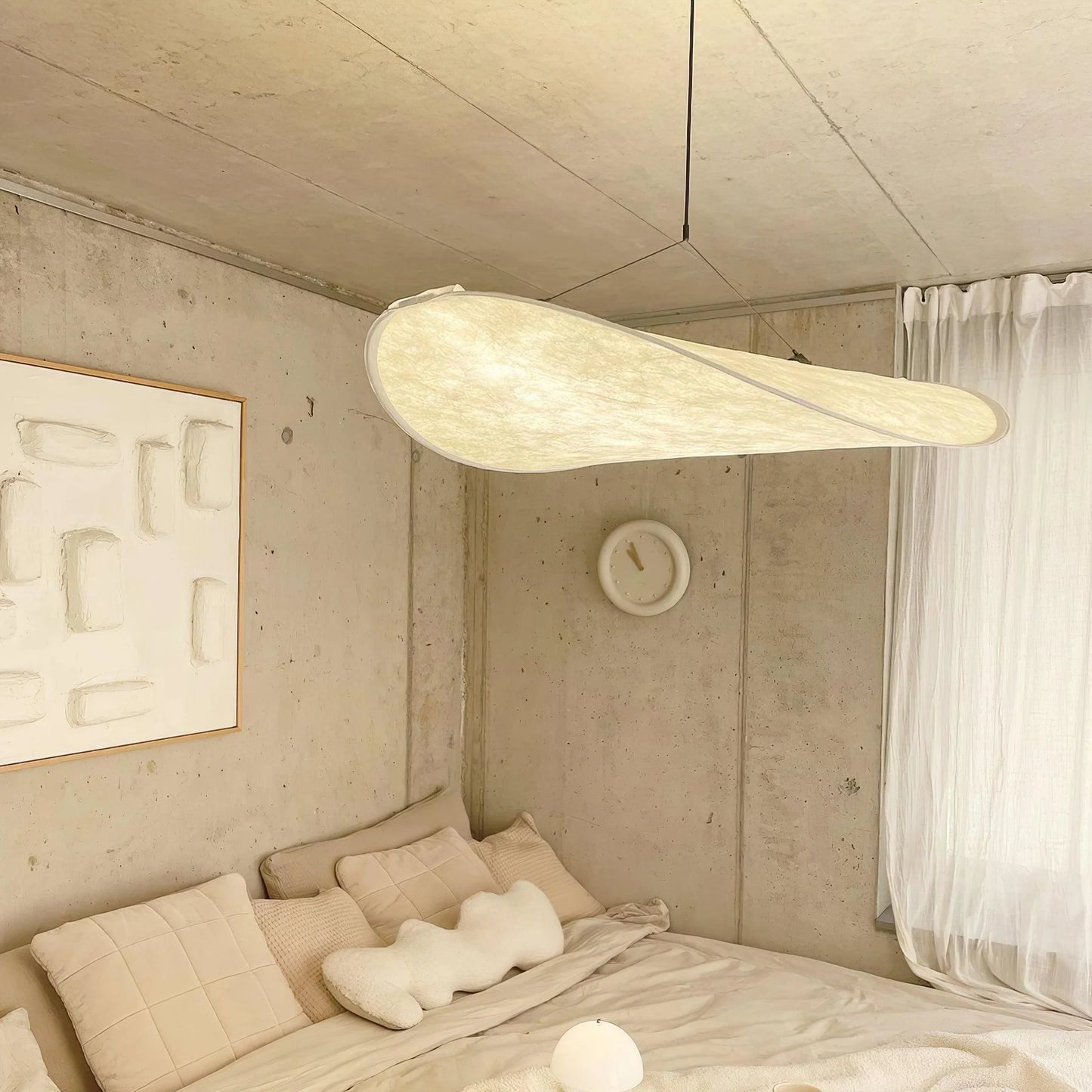 Tense Pendant Light