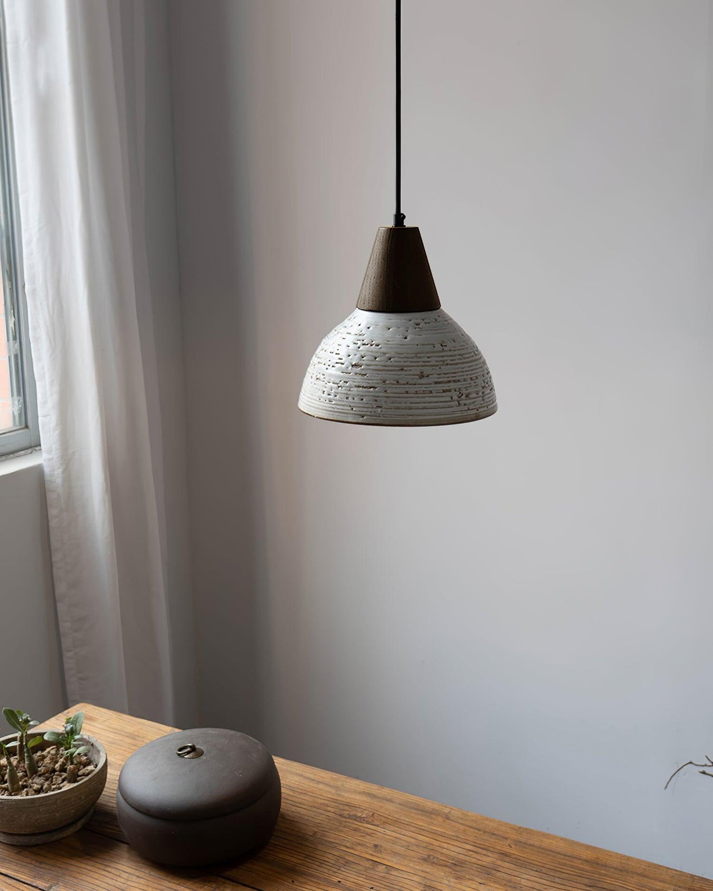 Tera Ceramic Pendant Light - Loonglight