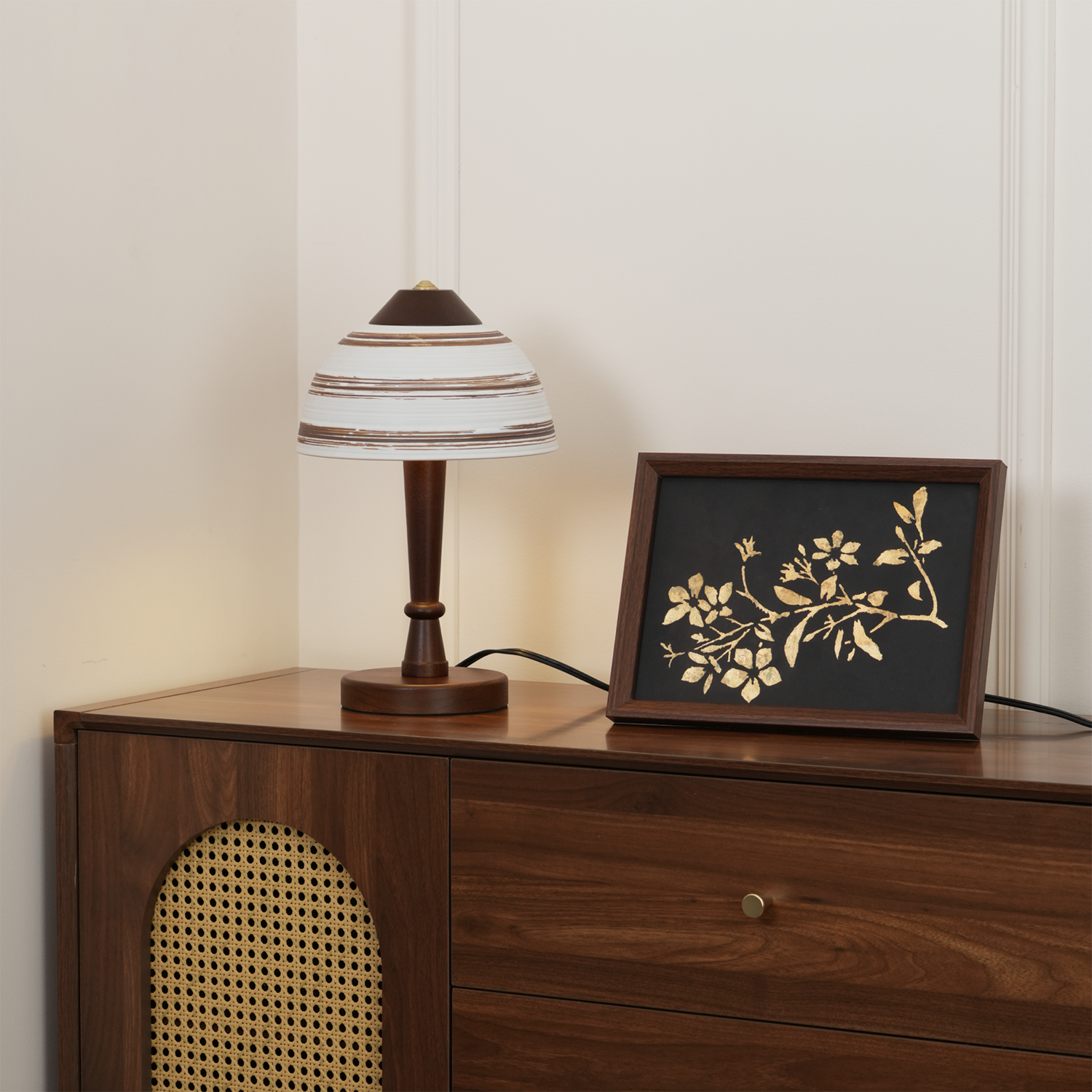 Tera Table Lamp - Loonglight