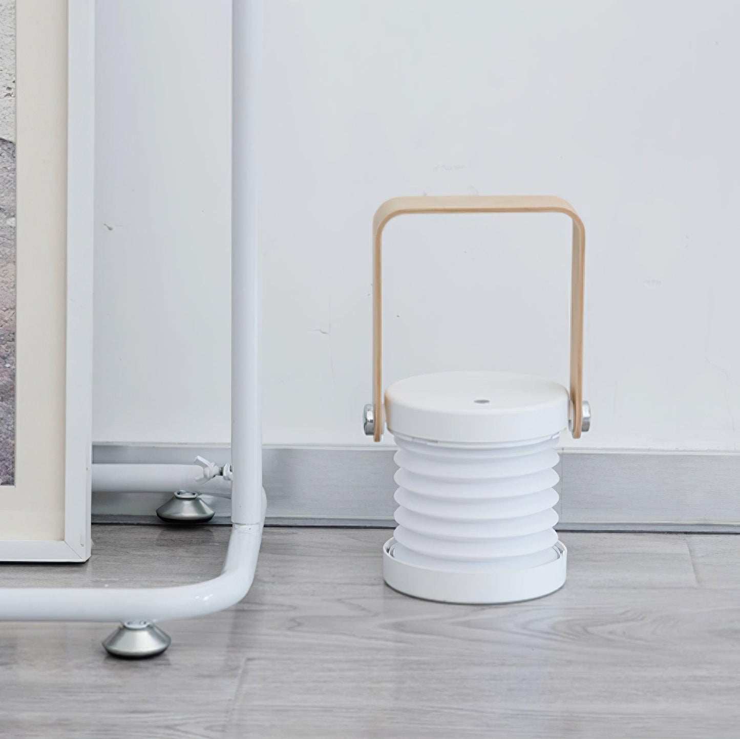 Terna Portable Table Lamp - Loonglight