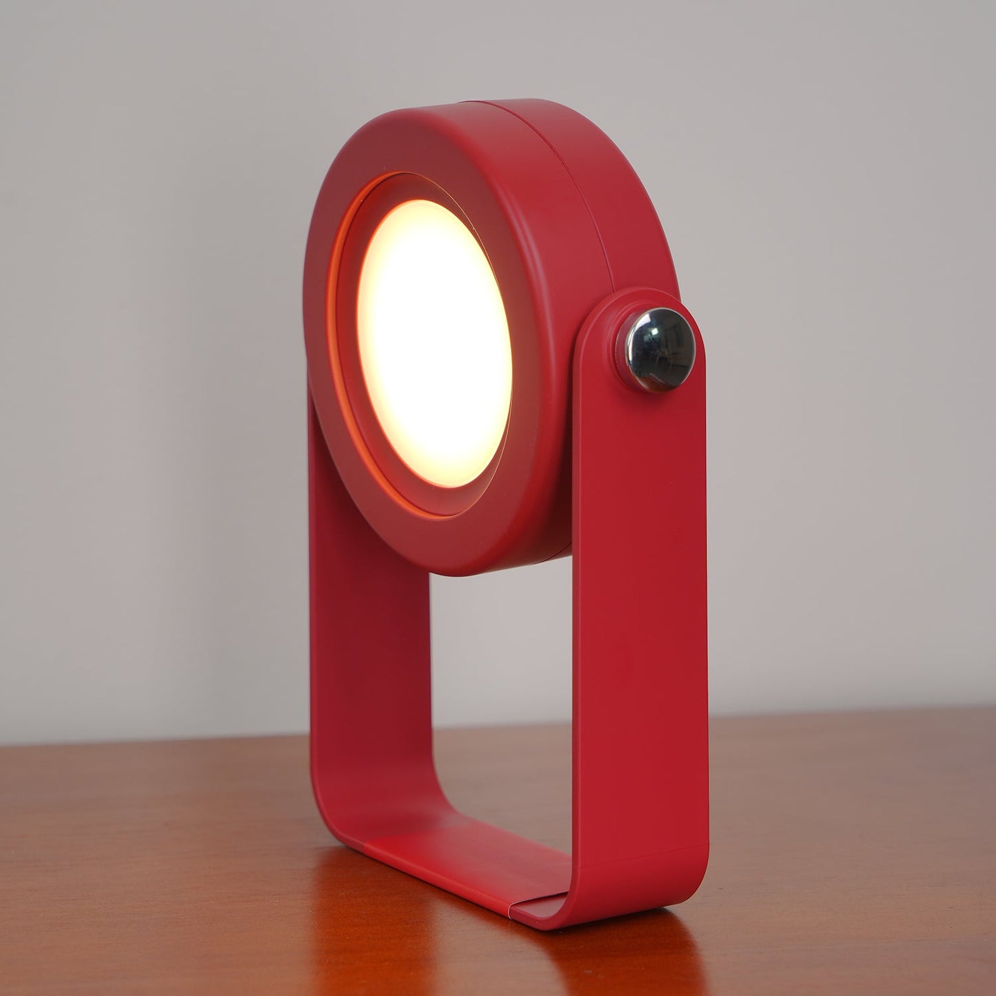 Terna Portable Table Lamp - Loonglight