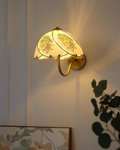 Tiffany Lily Wall Lamp - Loonglight
