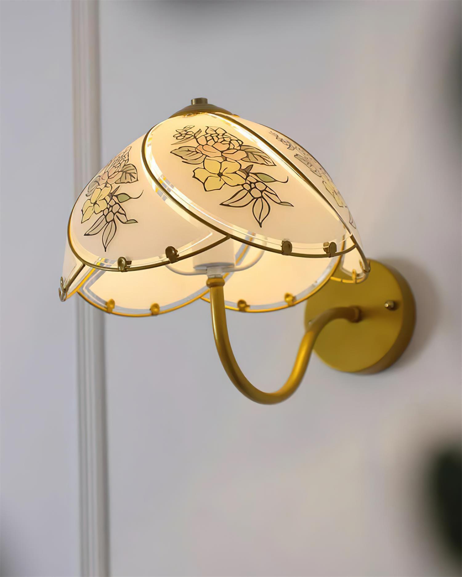 Tiffany Lily Wall Lamp - Loonglight
