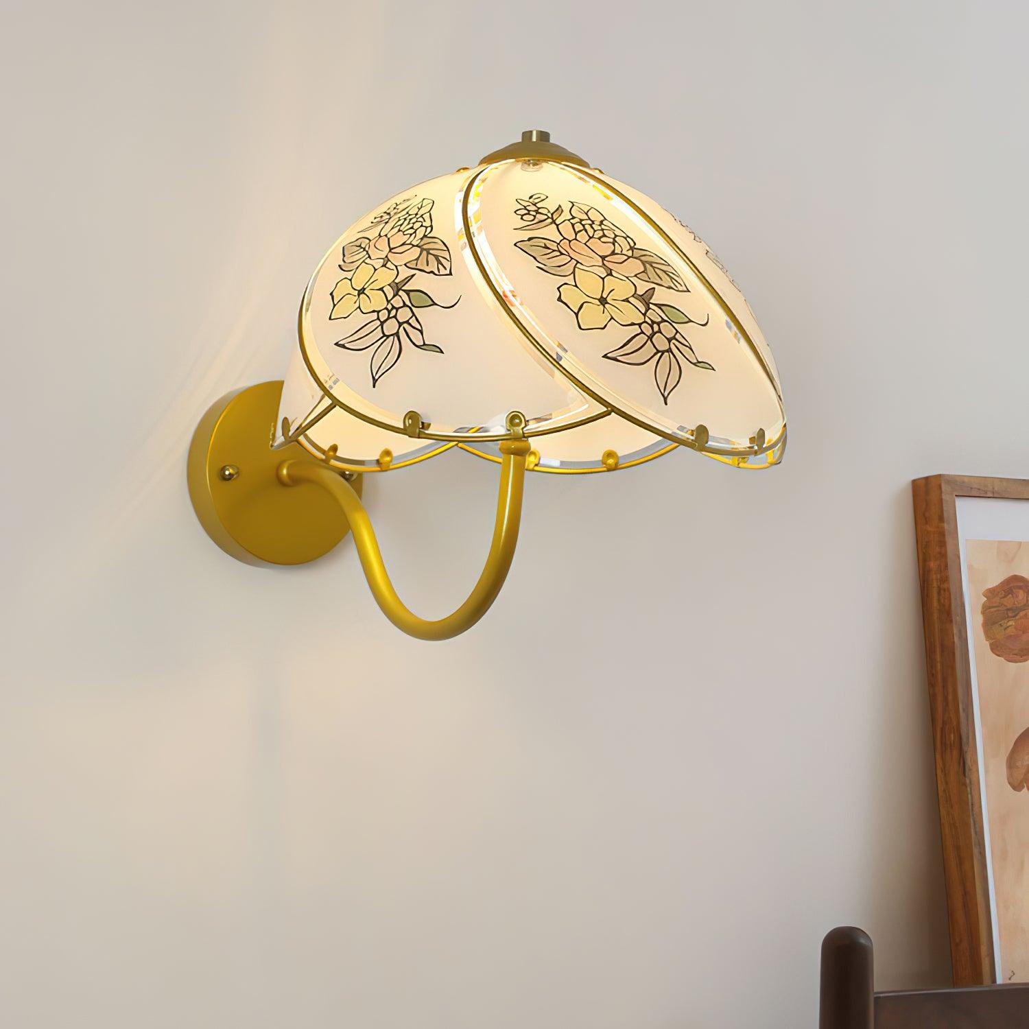 Tiffany Lily Wall Lamp - Loonglight
