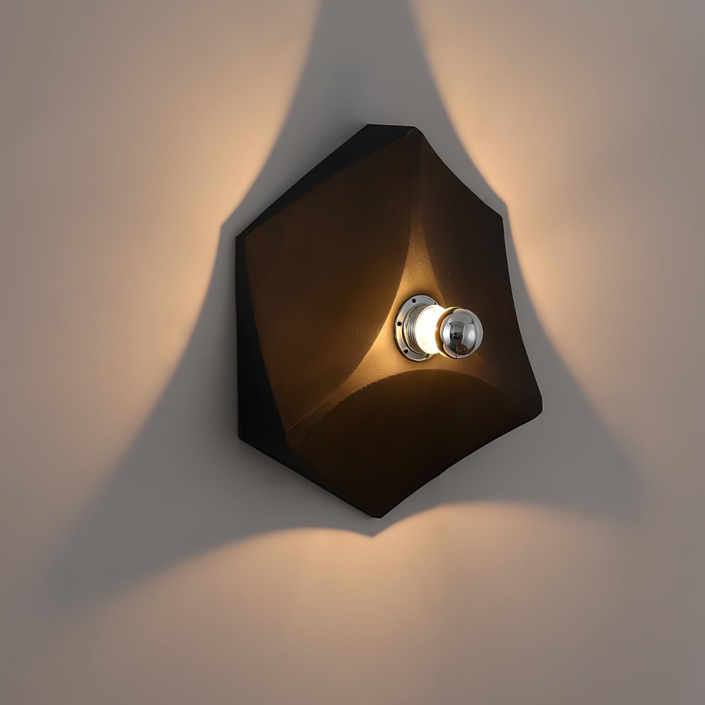 Toledo Wall Lamp - Loonglight