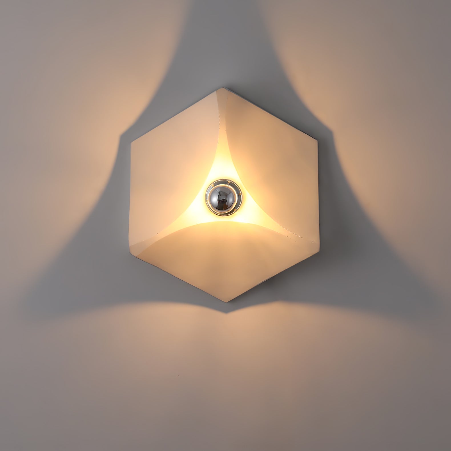 Toledo Wall Lamp - Loonglight