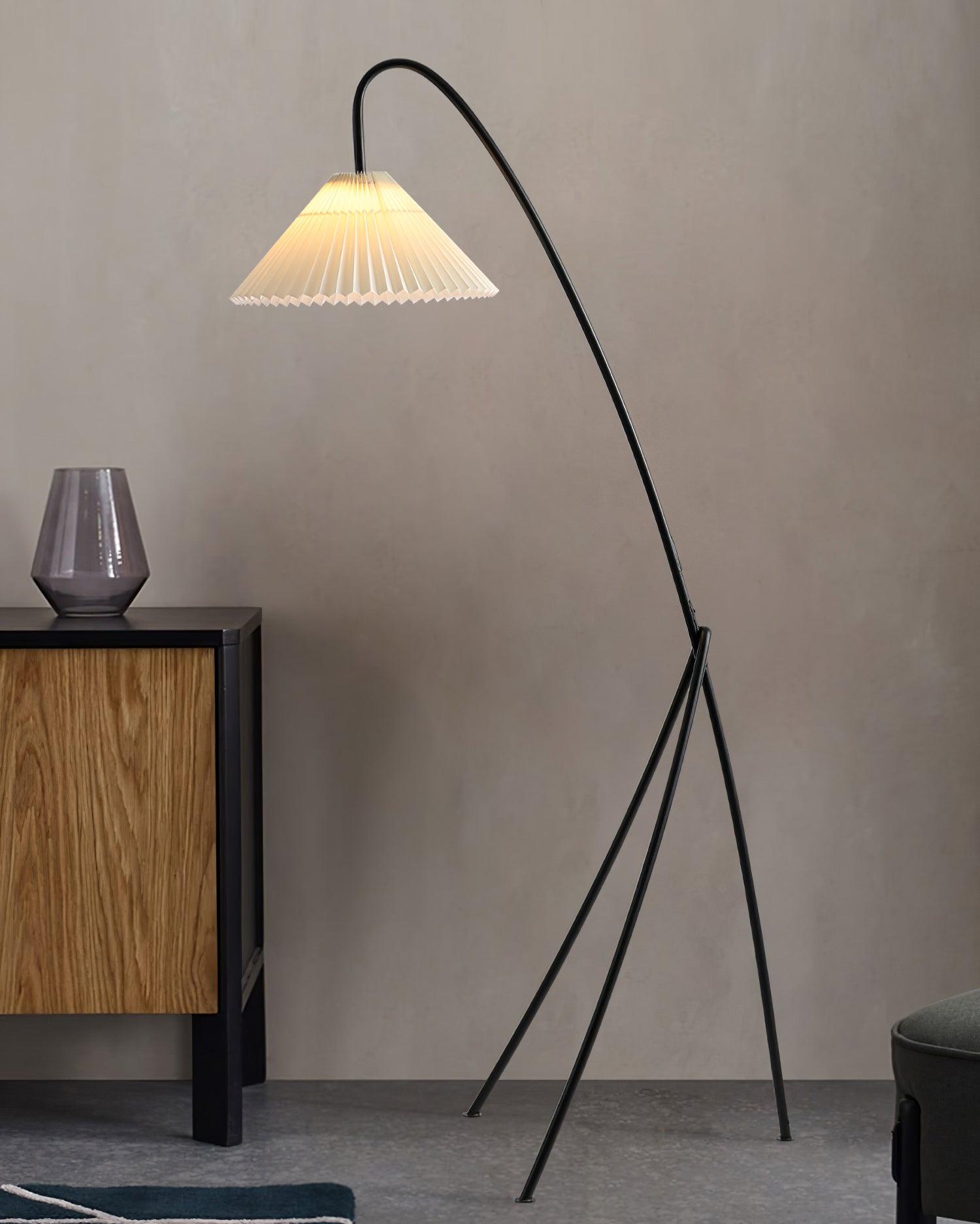 Tove Pleated Floor Lamp - Loonglight