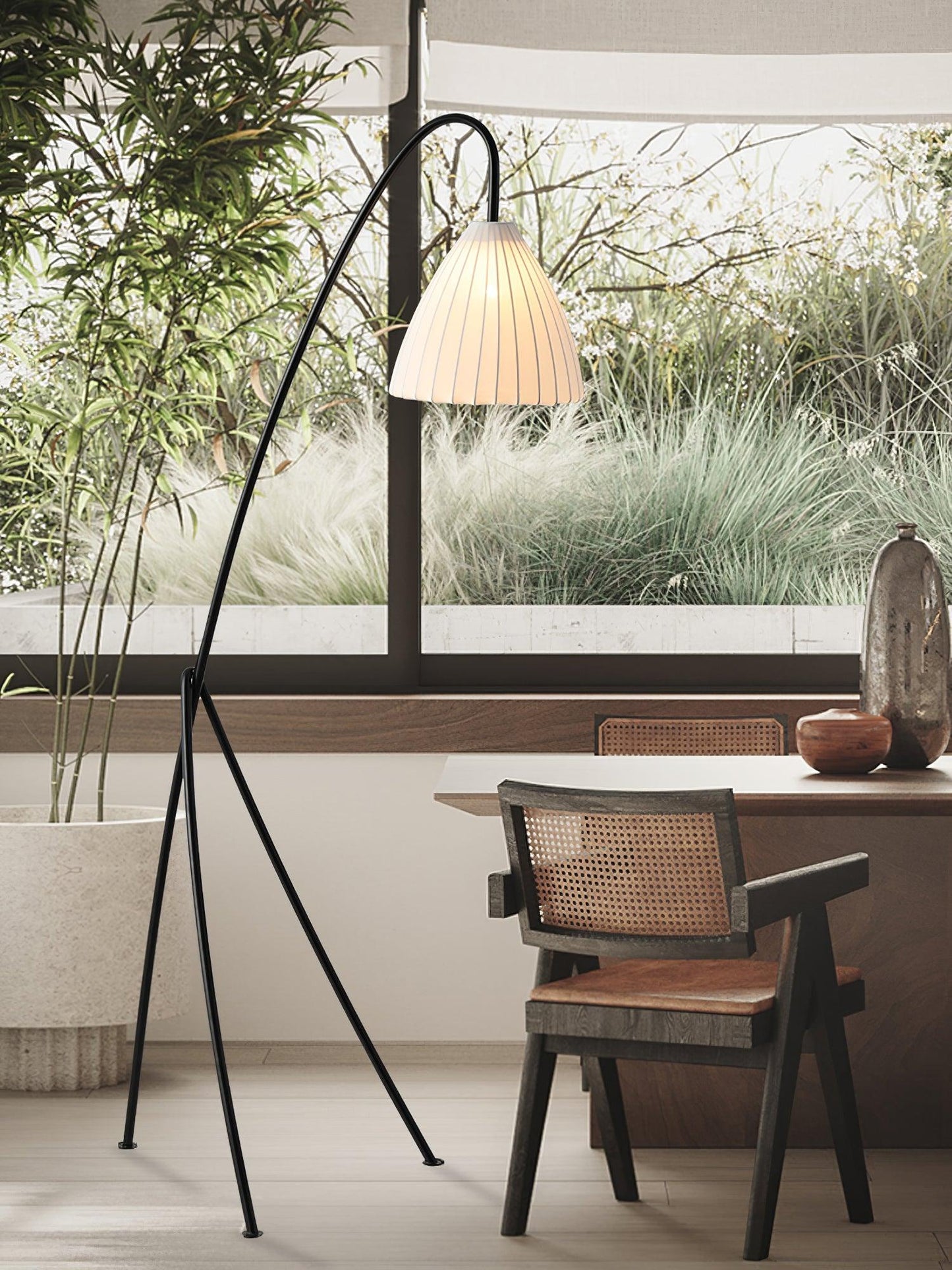 Tove Pleated Floor Lamp - Loonglight