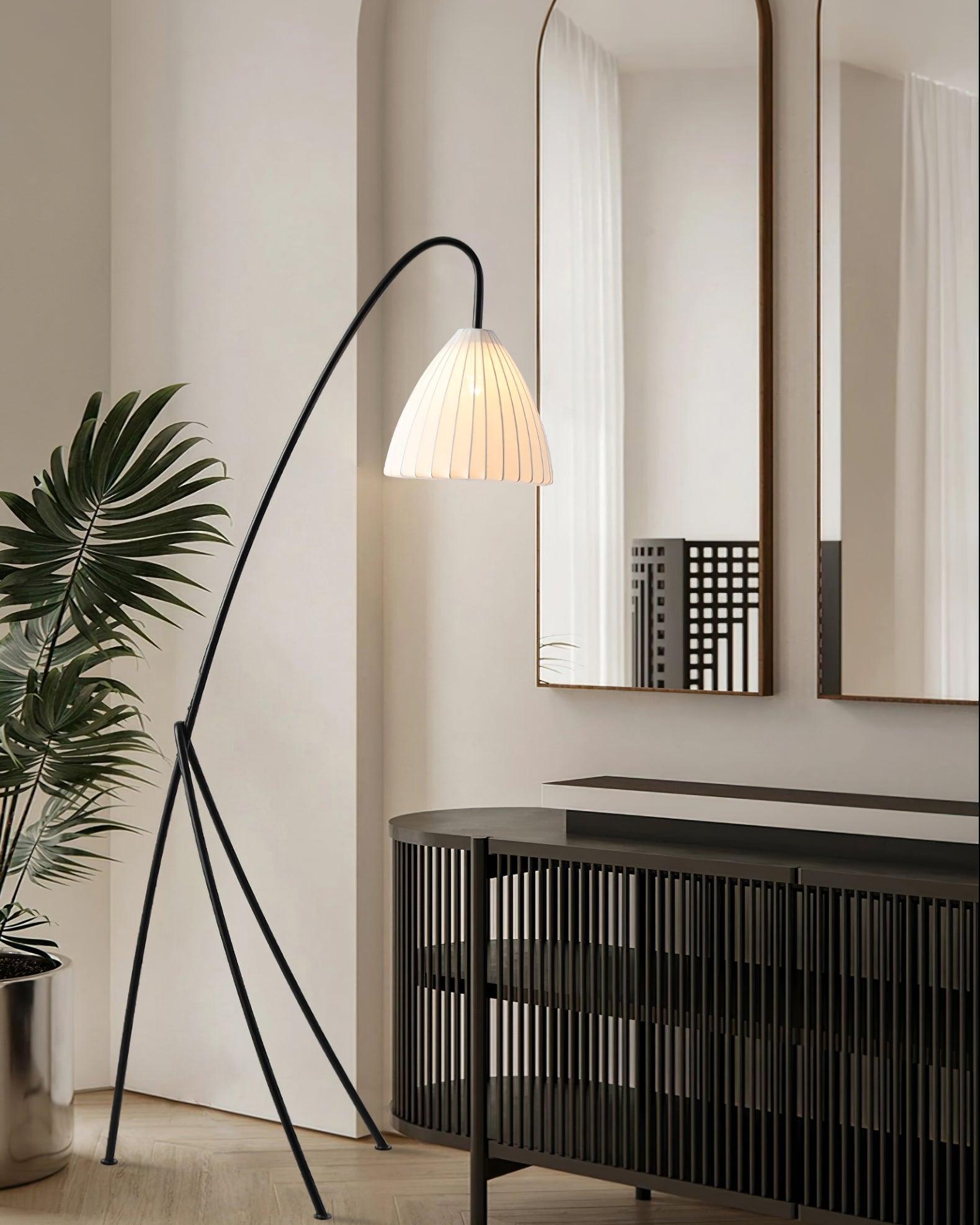 Tove Pleated Floor Lamp - Loonglight