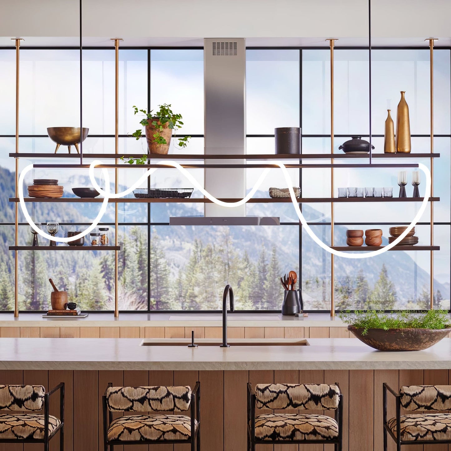 Line Art Loop Chandelier - Loonglight