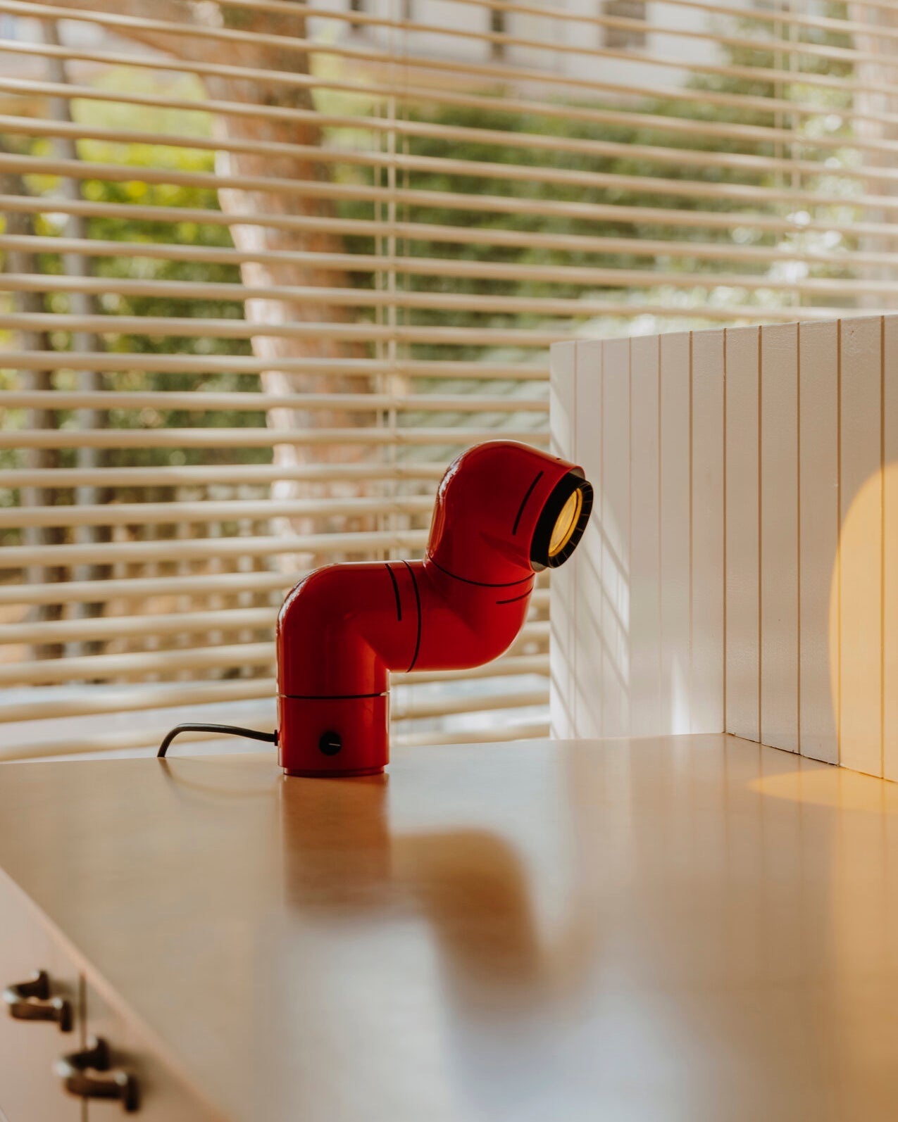 Tubular Table Lamp - Loonglight