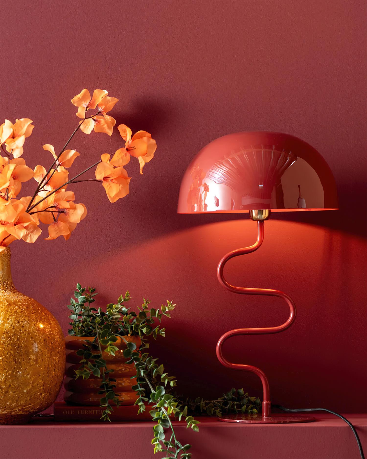 Tuija Twist Table Lamp - Loonglight