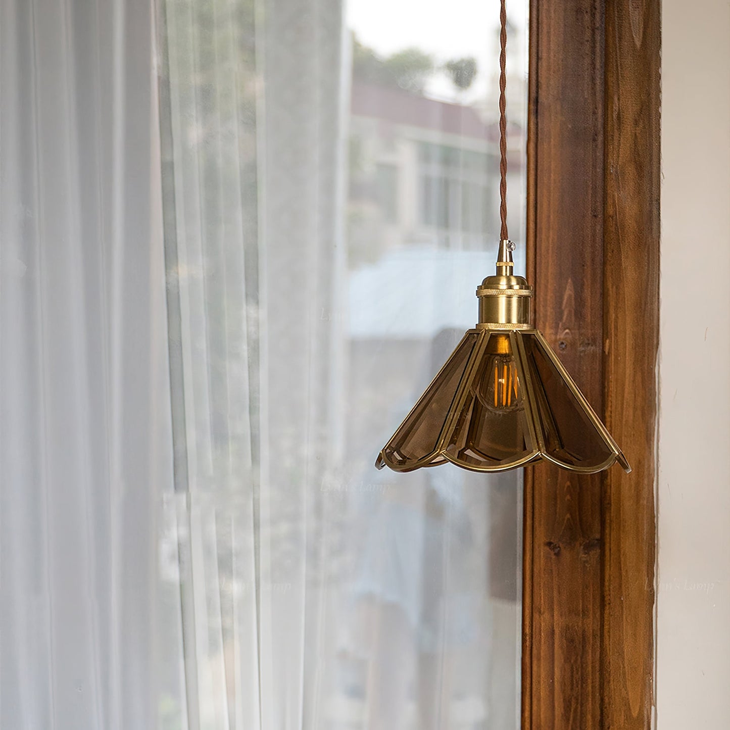 Valeria Flower Pendant Light