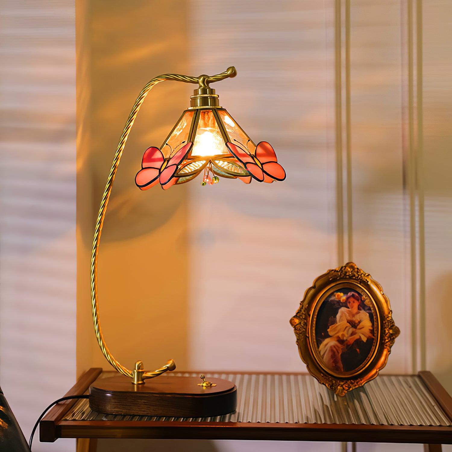 Valerie Butterfly Table Lamp - Loonglight