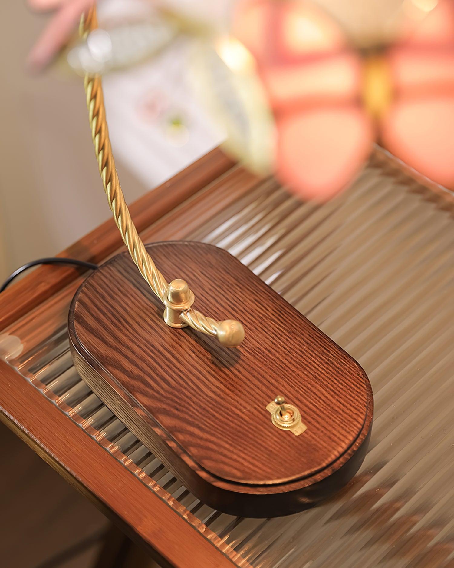 Valerie Butterfly Table Lamp - Loonglight