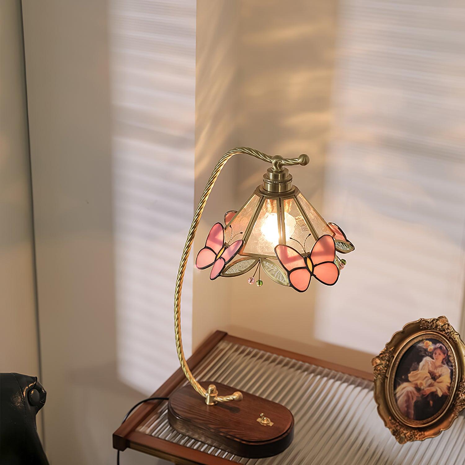 Valerie Butterfly Table Lamp - Loonglight