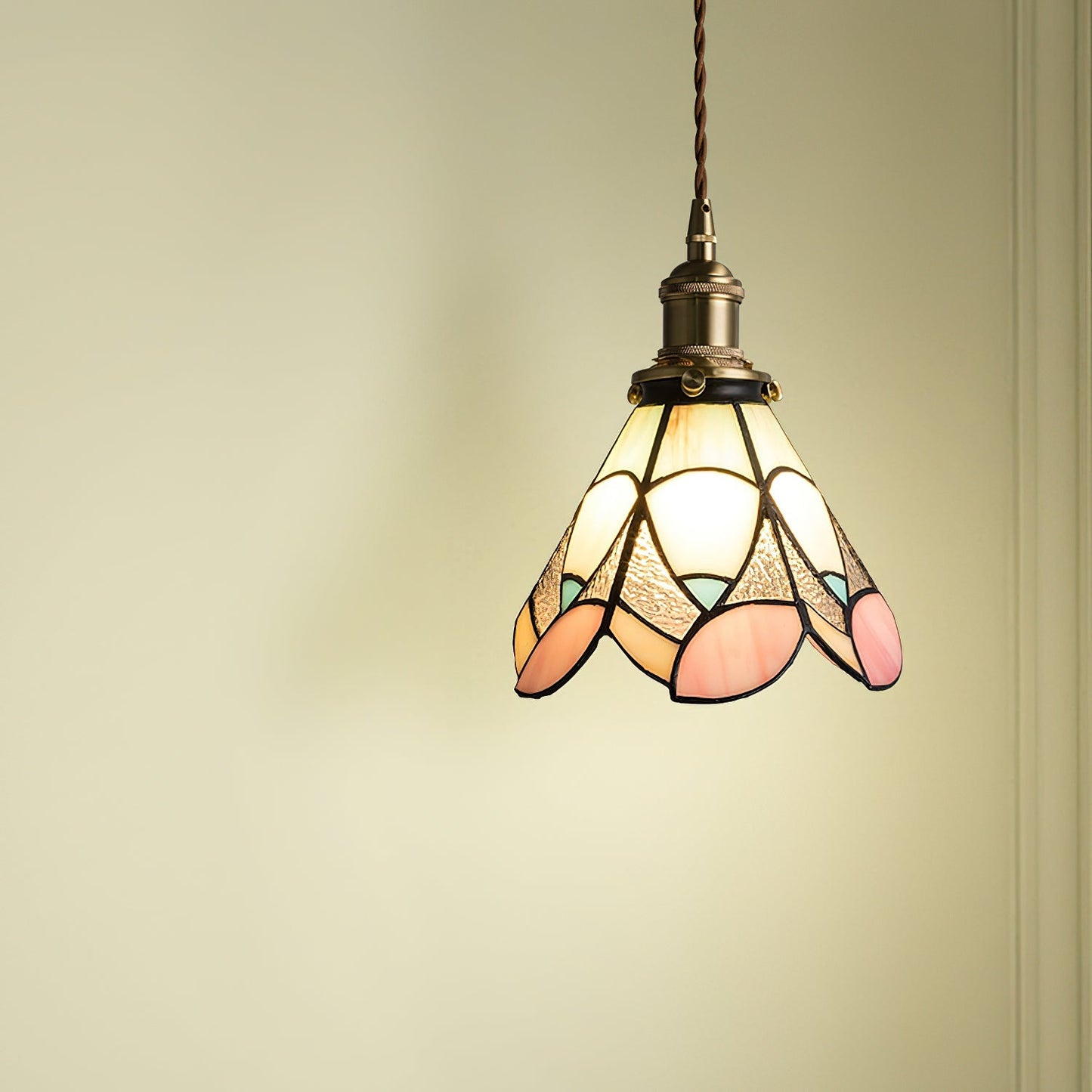 Valinte Tiffany Pendant Light - Loonglight