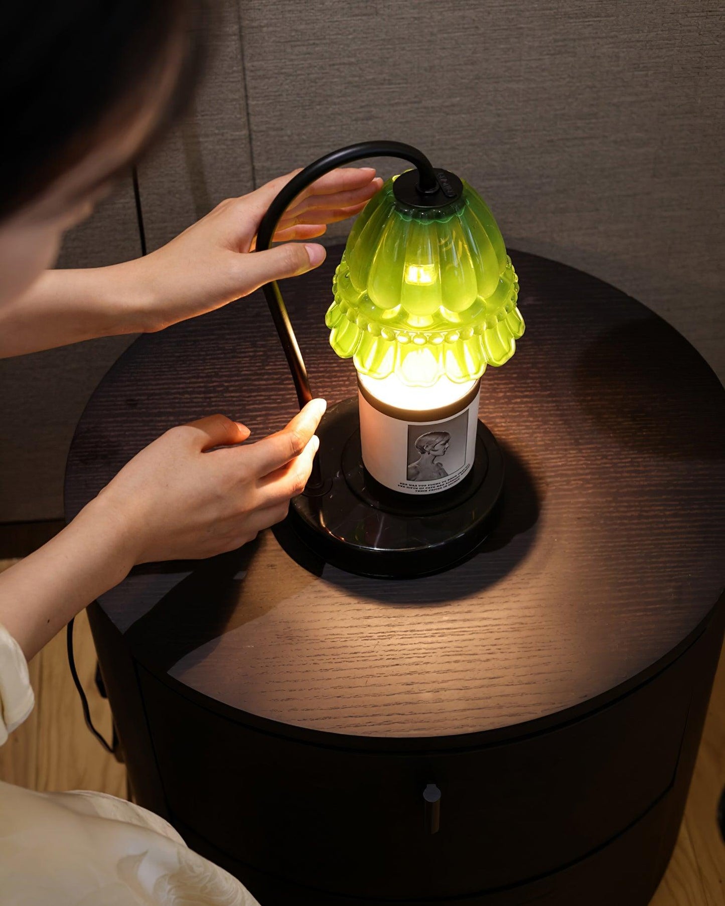 Valley Candle Warmer Lamp - Loonglight