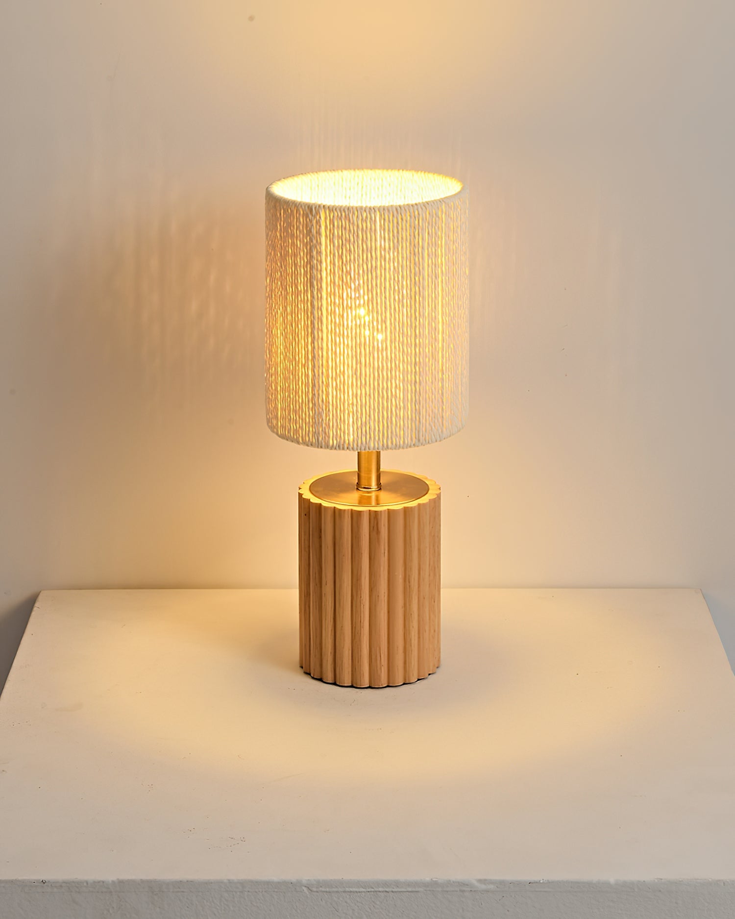 Veioza Table Lamp - Loonglight