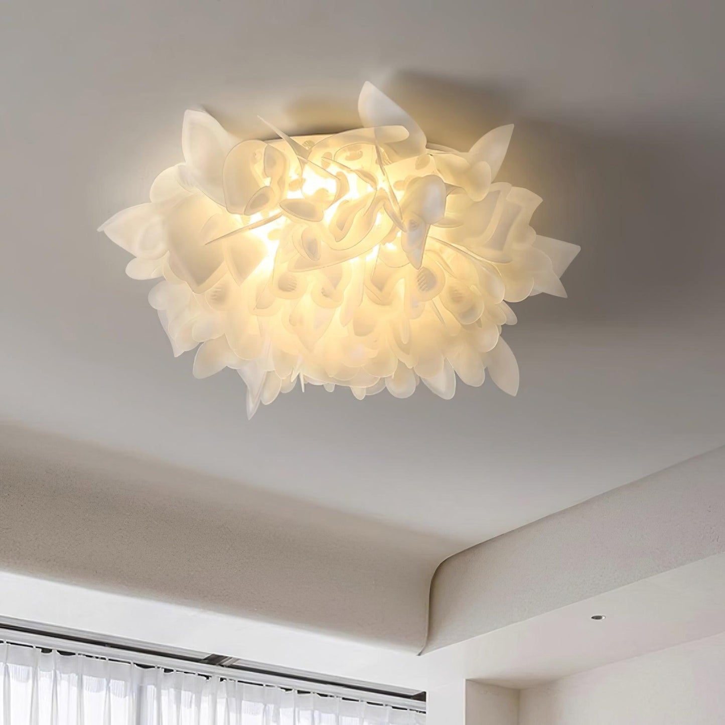 Veli Ceiling Lamp - Loonglight