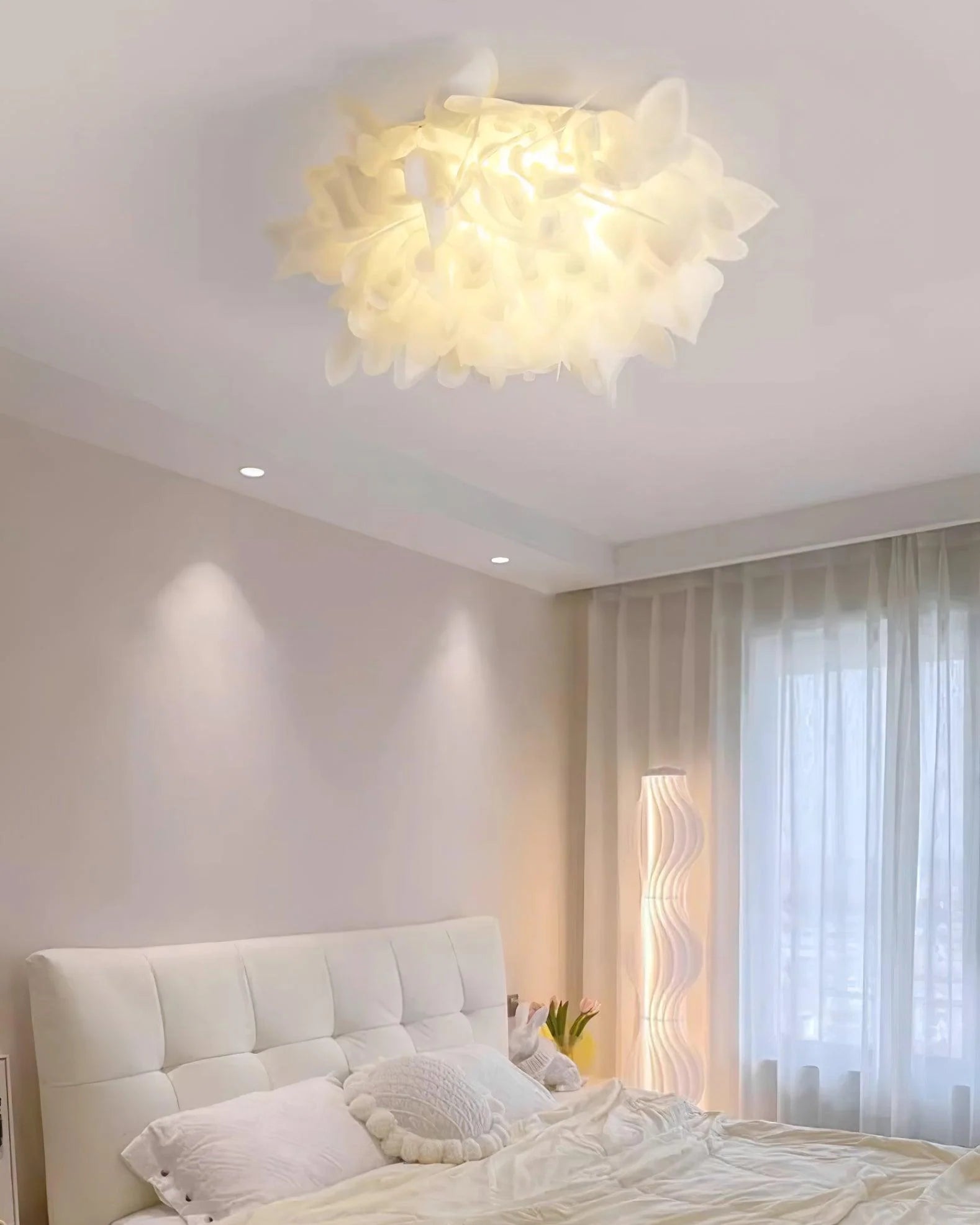 Veli Ceiling Lamp - Loonglight