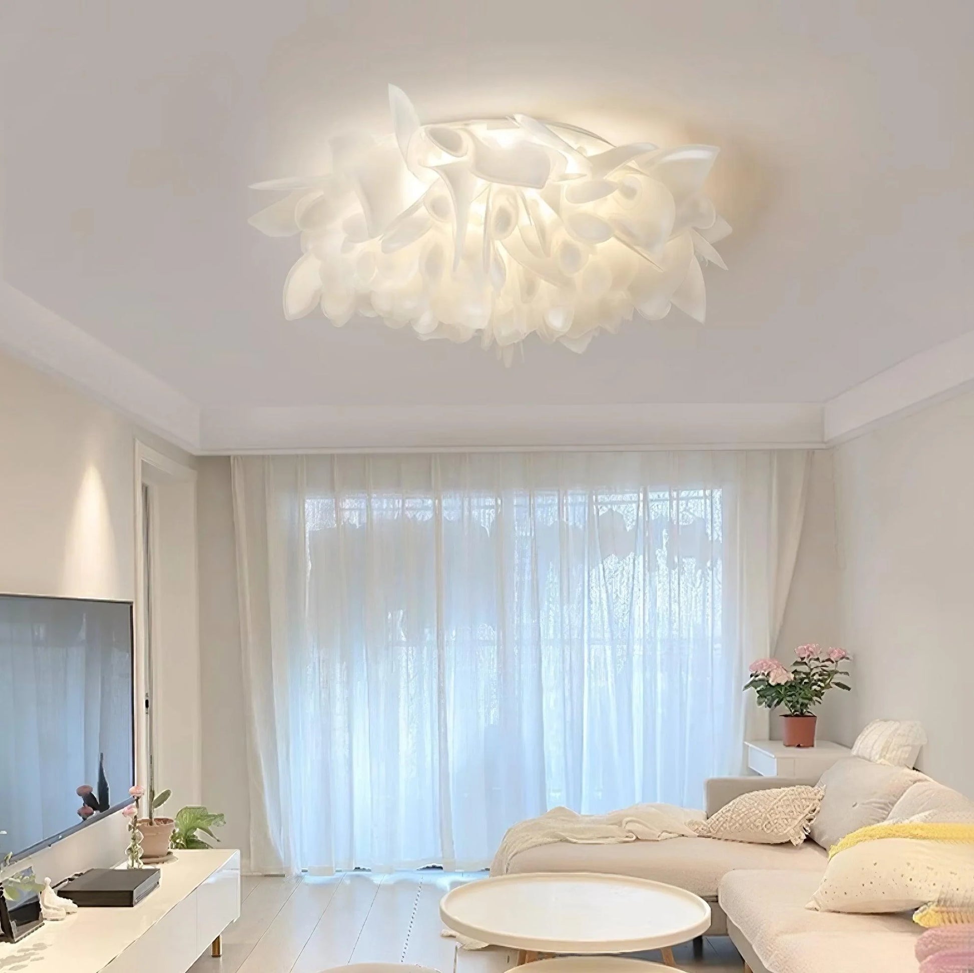 Veli Ceiling Lamp - Loonglight