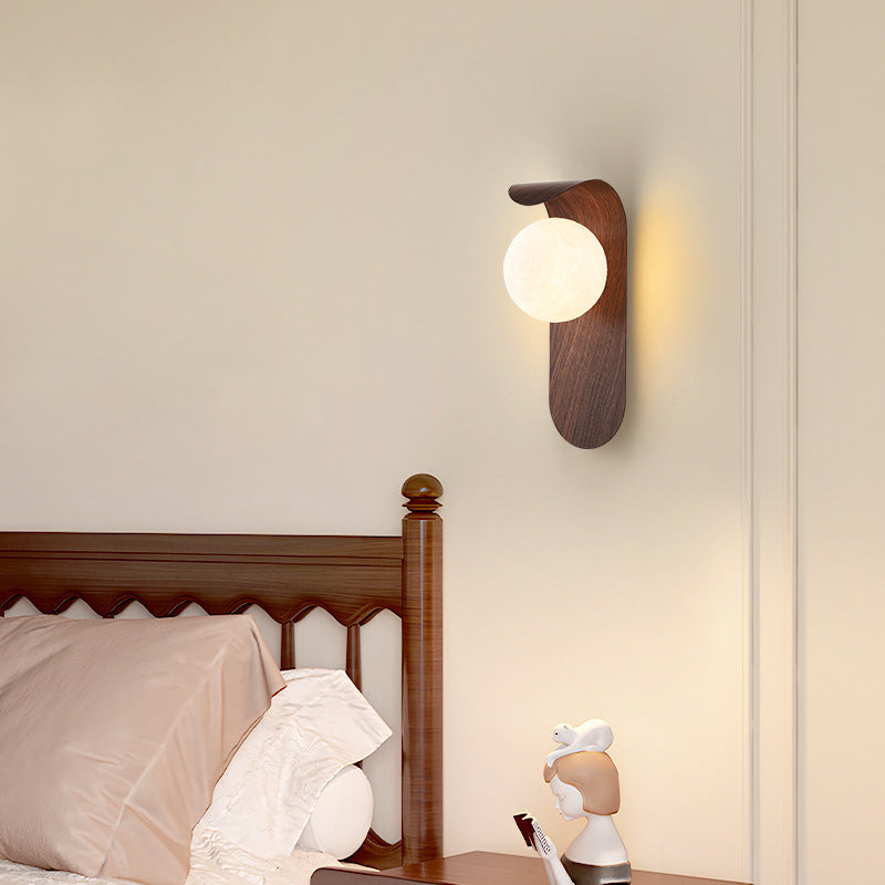 Velora Wall Lamp - Loonglight