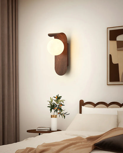 Velora Wall Lamp - Loonglight