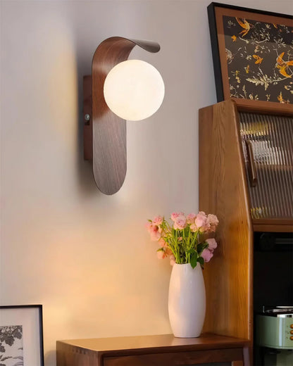 Velora Wall Lamp - Loonglight