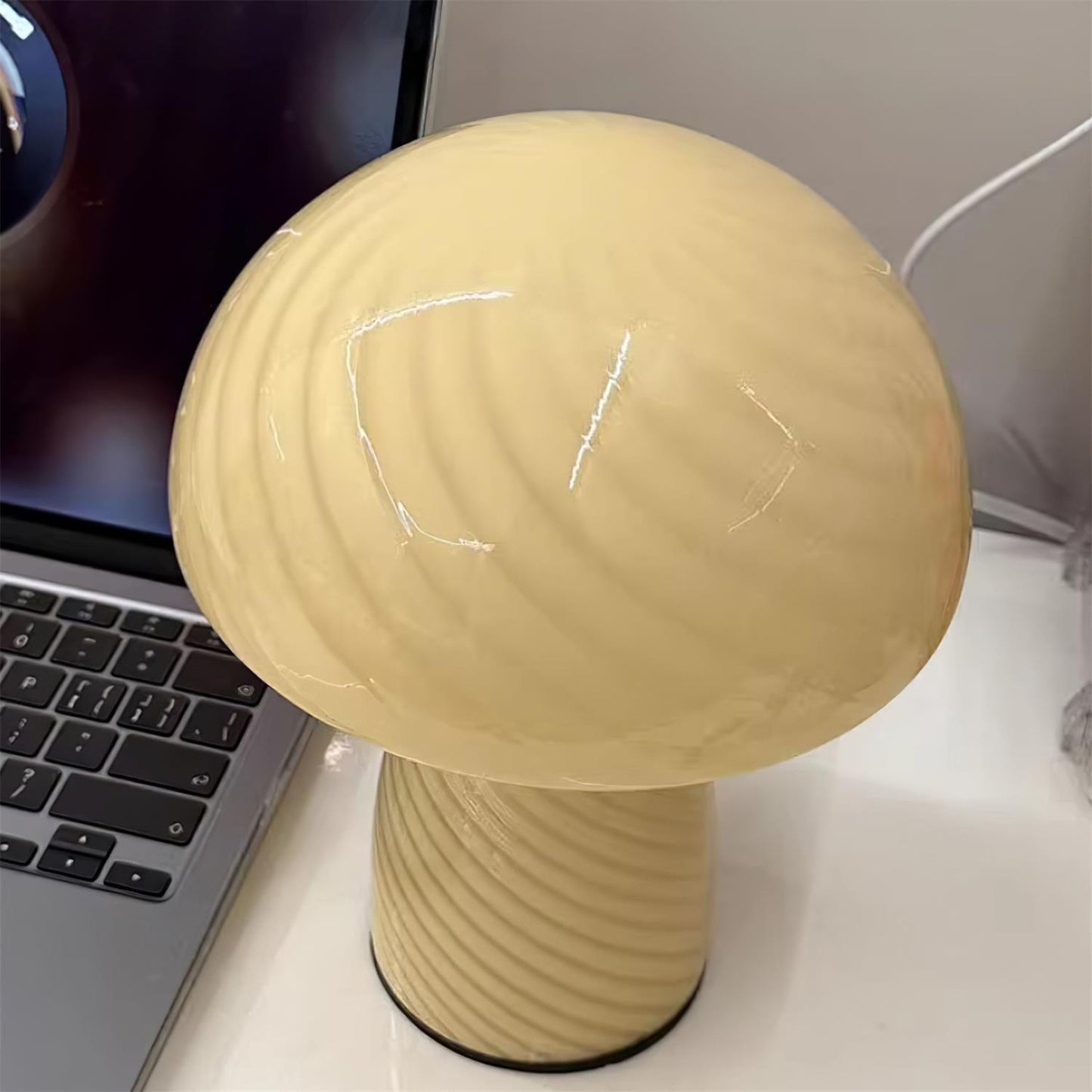 Venini Glass Table Lamp - Loonglight