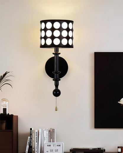 Ventana Wall Lamp