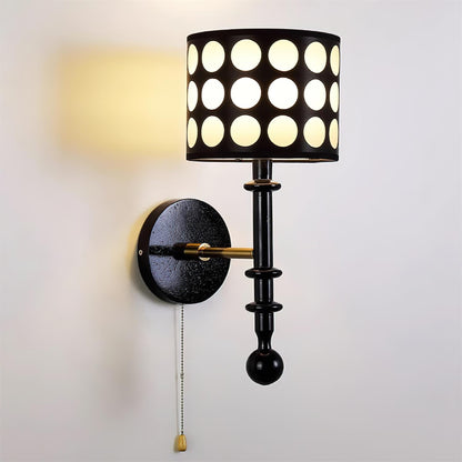 Ventana Wall Lamp