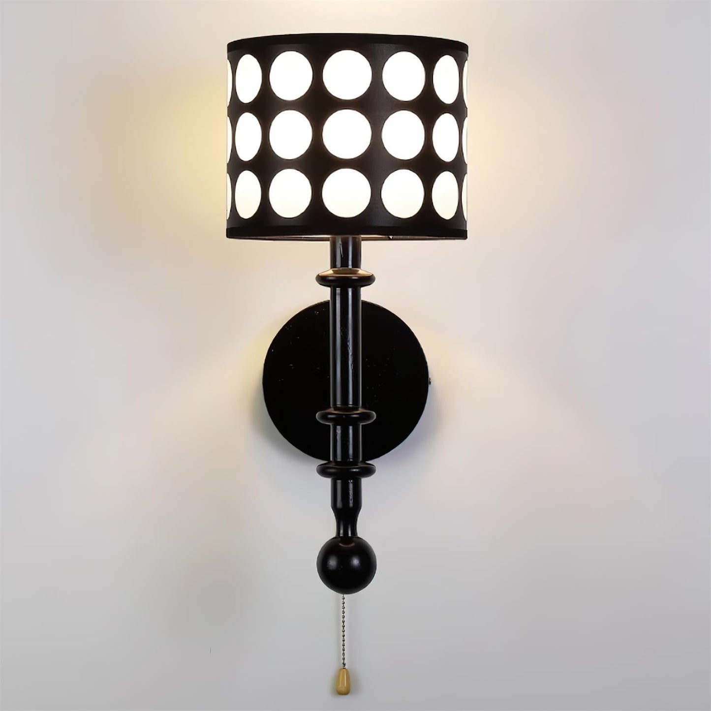 Ventana Wall Lamp