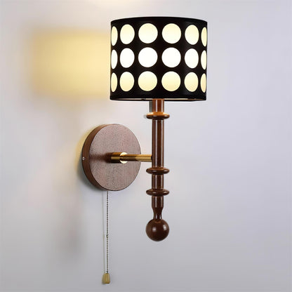 Ventana Wall Lamp