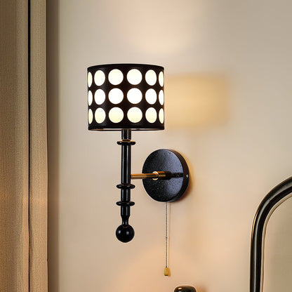 Ventana Wall Lamp