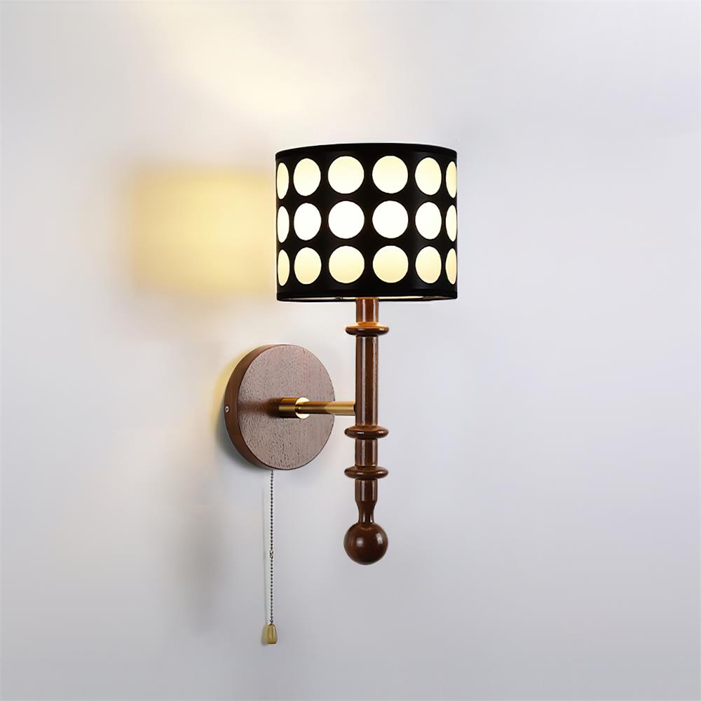 Ventana Wall Lamp