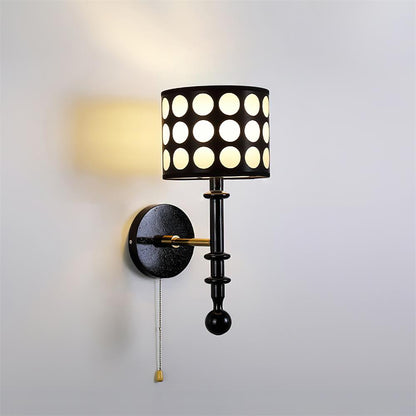 Ventana Wall Lamp