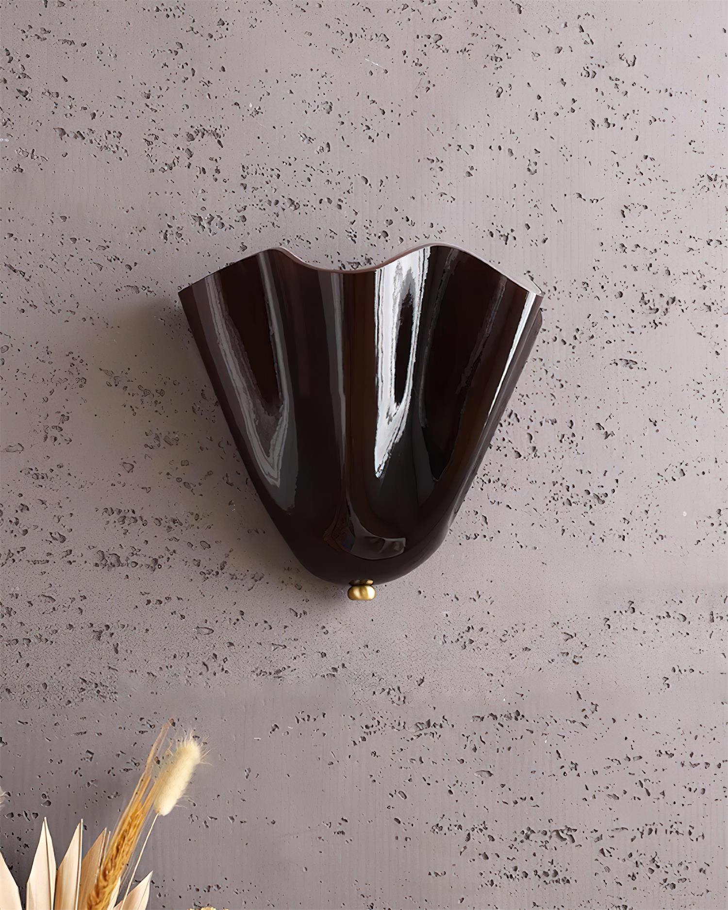 Vera Wall Lamp - Loonglight