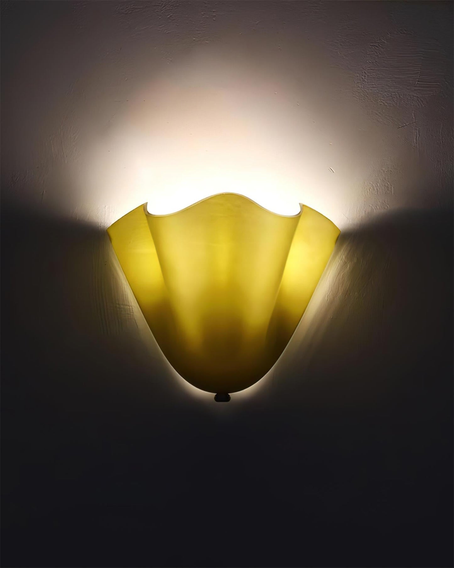 Vera Wall Lamp - Loonglight
