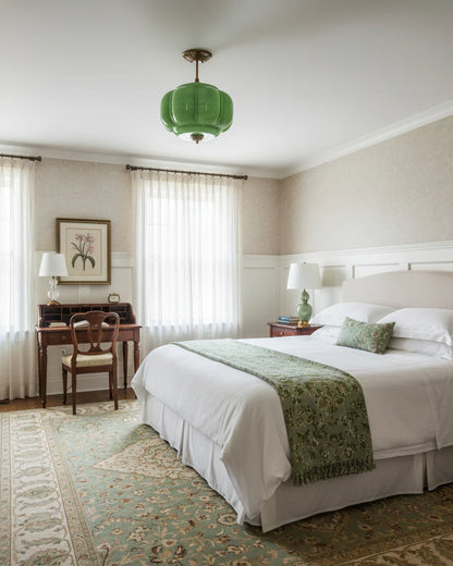 Verdelia Glass Pendant Light