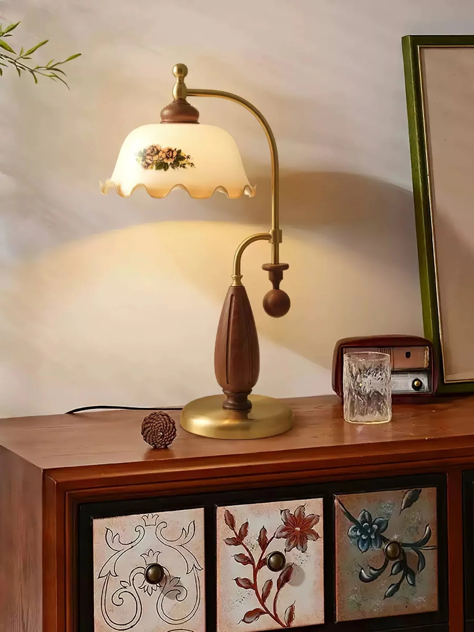 Victorian Blossom Table Lamp - Loonglight