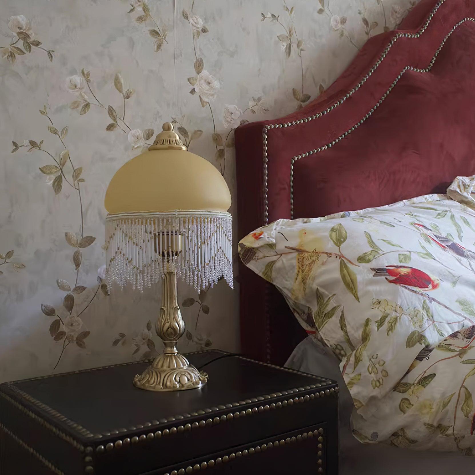 Vili Tassel Table Lamp - Loonglight