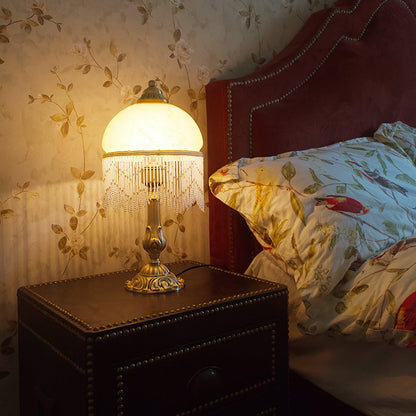 Vili Tassel Table Lamp - Loonglight