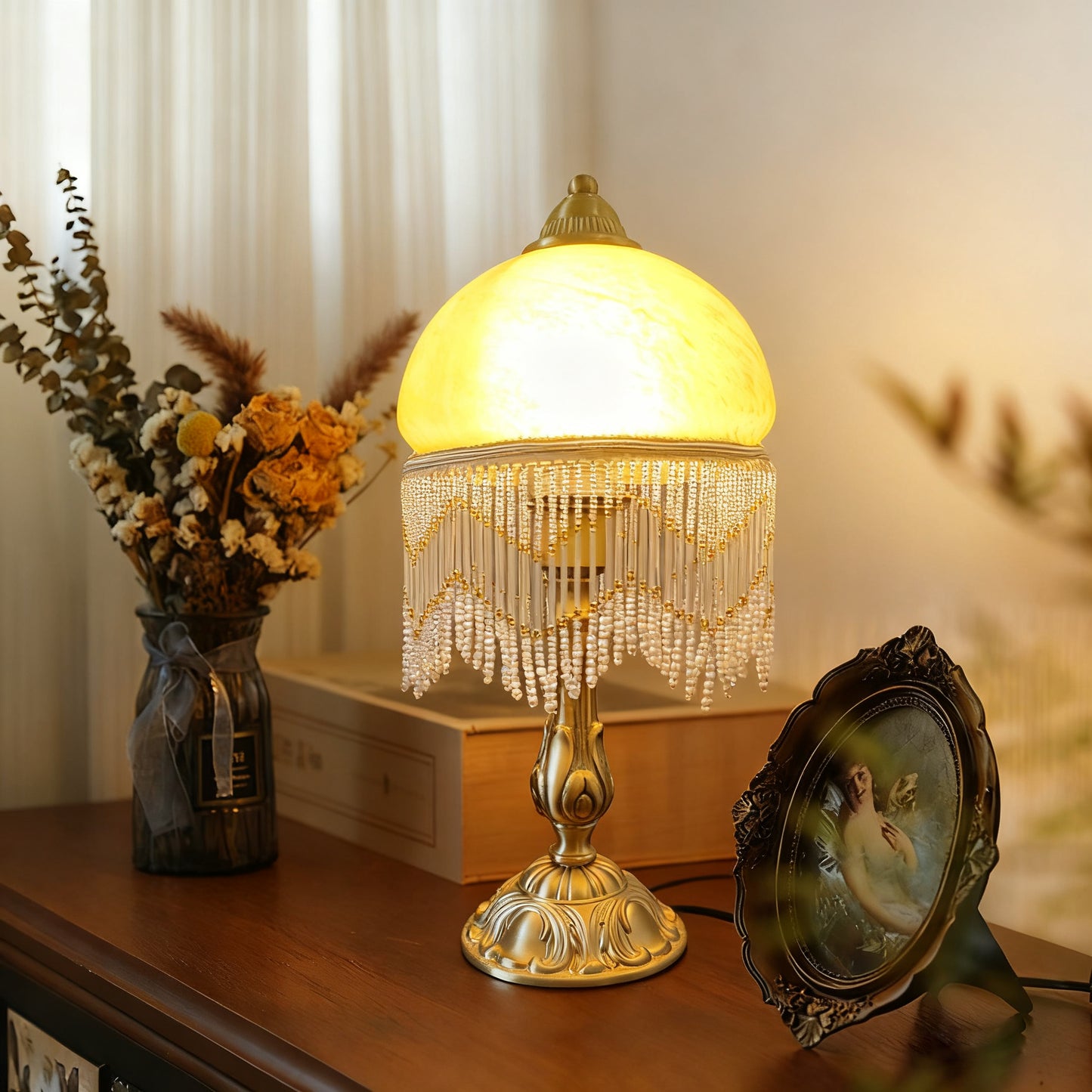 مصباح طاولة فيلي تاسيل