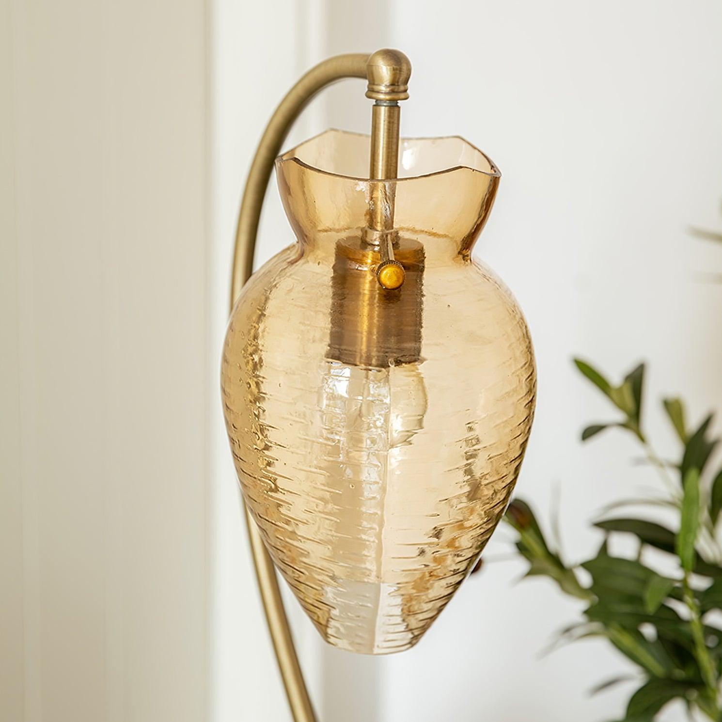 Vintage Natasha Table Lamp - Loonglight
