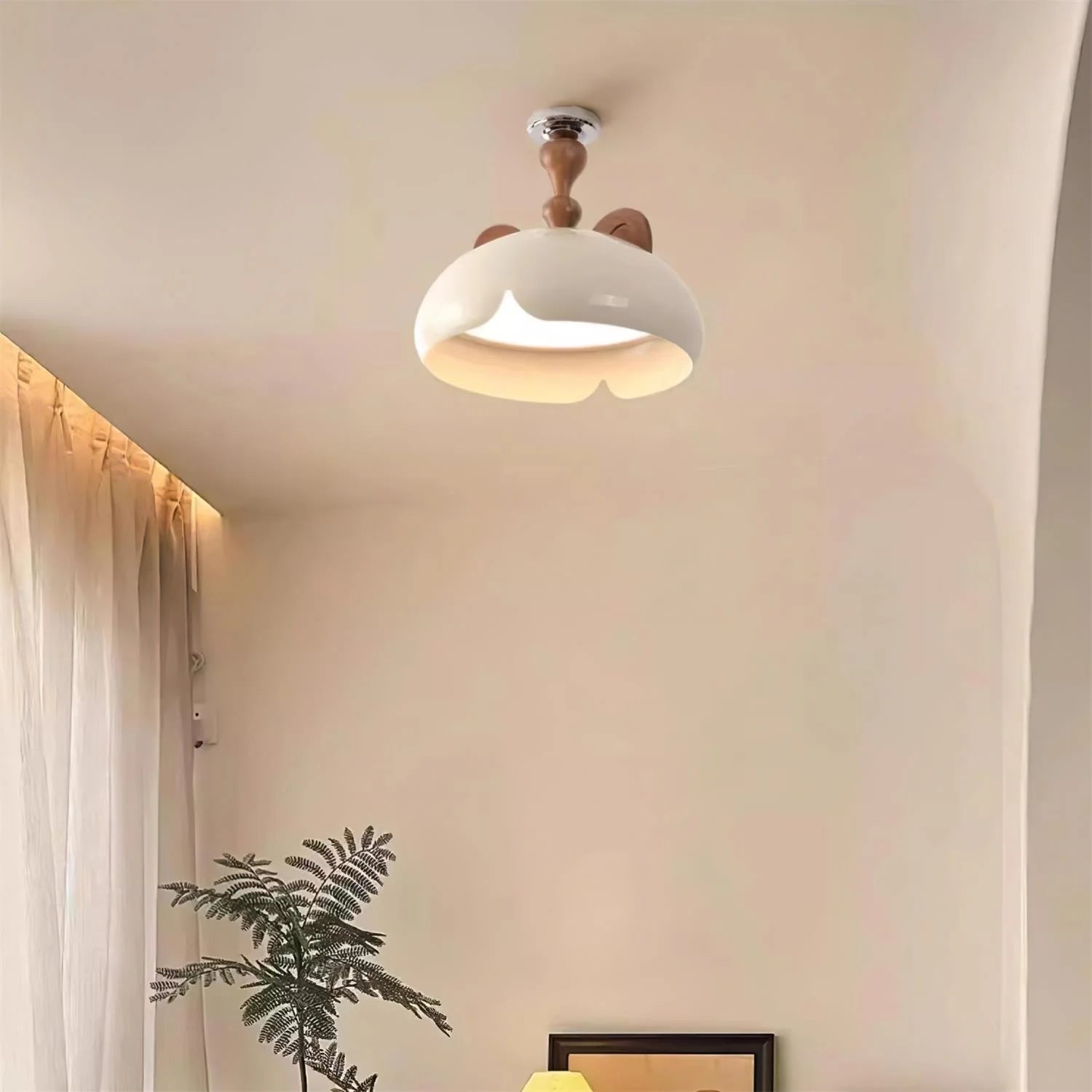 Vitality Cat Ceiling Light - Loonglight