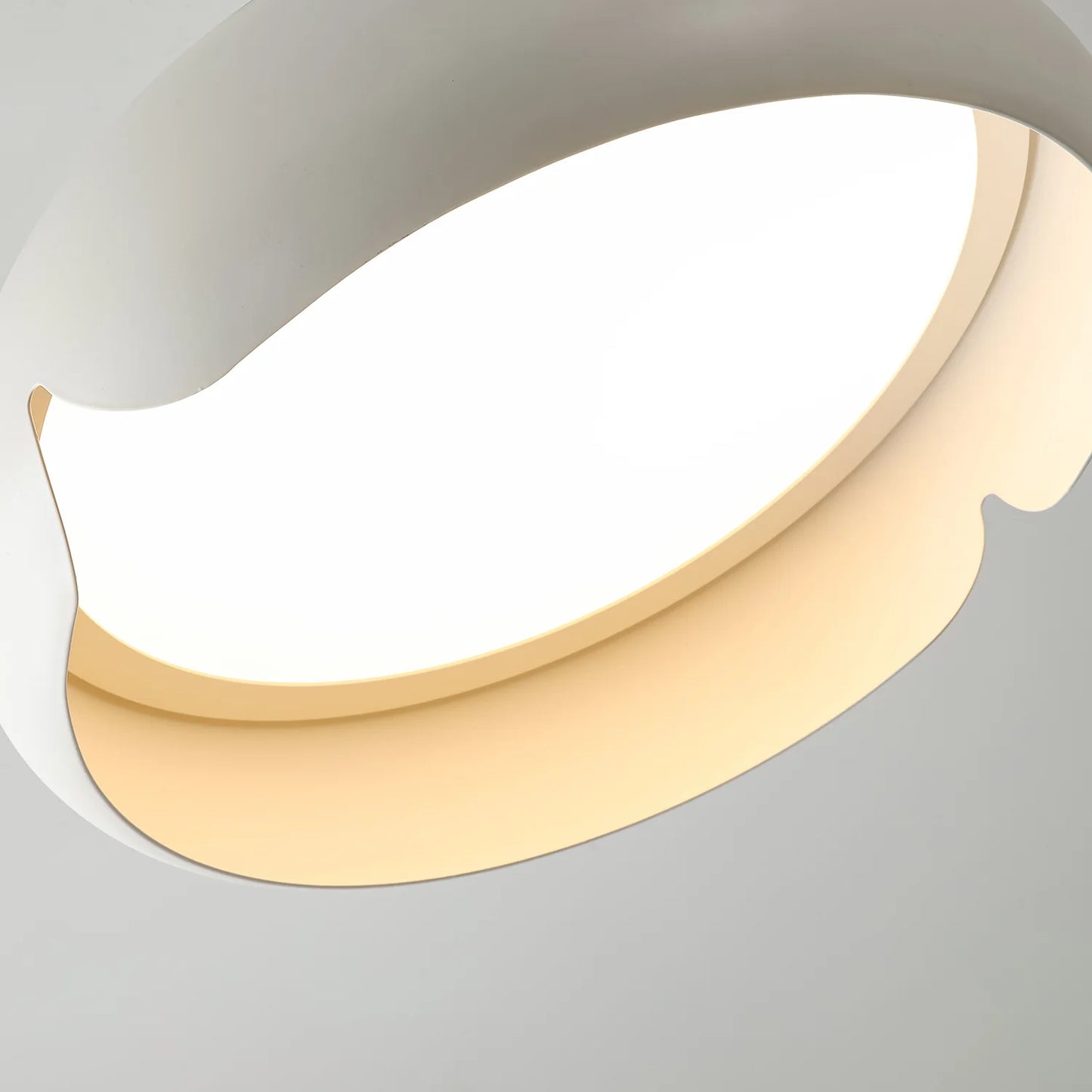 Vitality Cat Ceiling Light - Loonglight