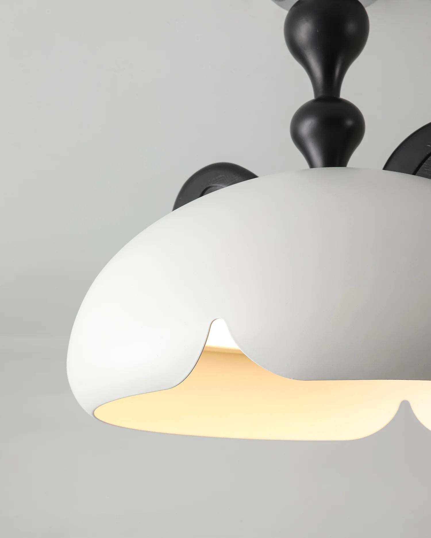 Vitality Cat Ceiling Light - Loonglight