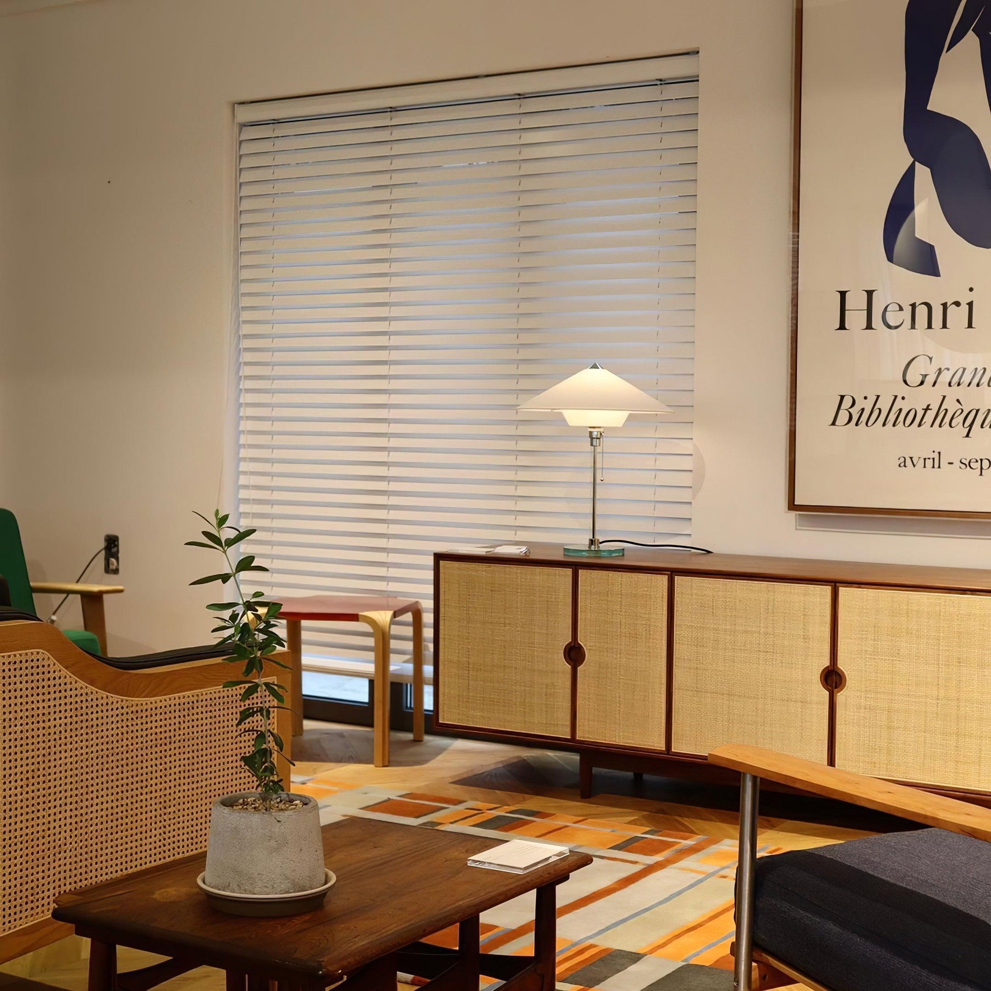 Wagenfeld Table Lamp - Loonglight