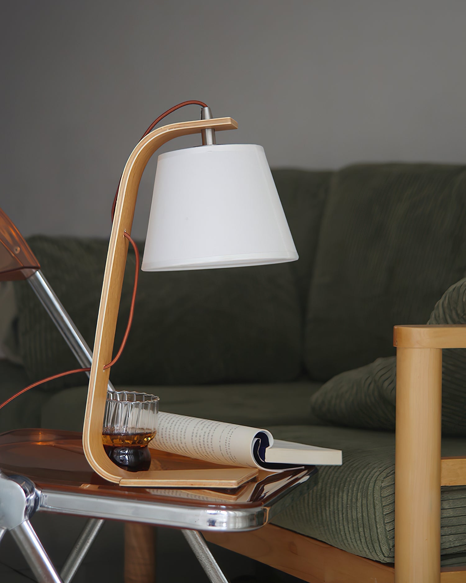 Walden Table Lamp - Loonglight